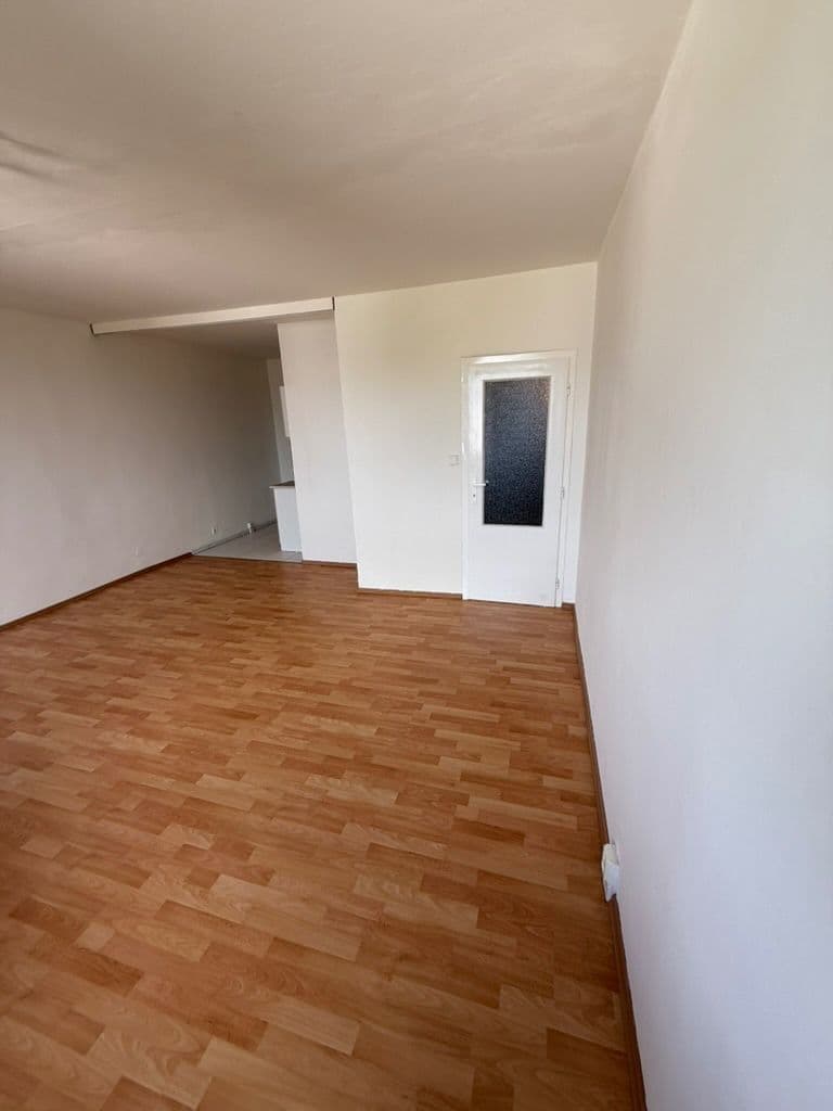 Pronájem bytu 1+1 32 m², Unčínská, Teplice, Ústecký kraj Pronájem bytu 1+1 32 m², Unčínská, Teplice, Ústecký kraj