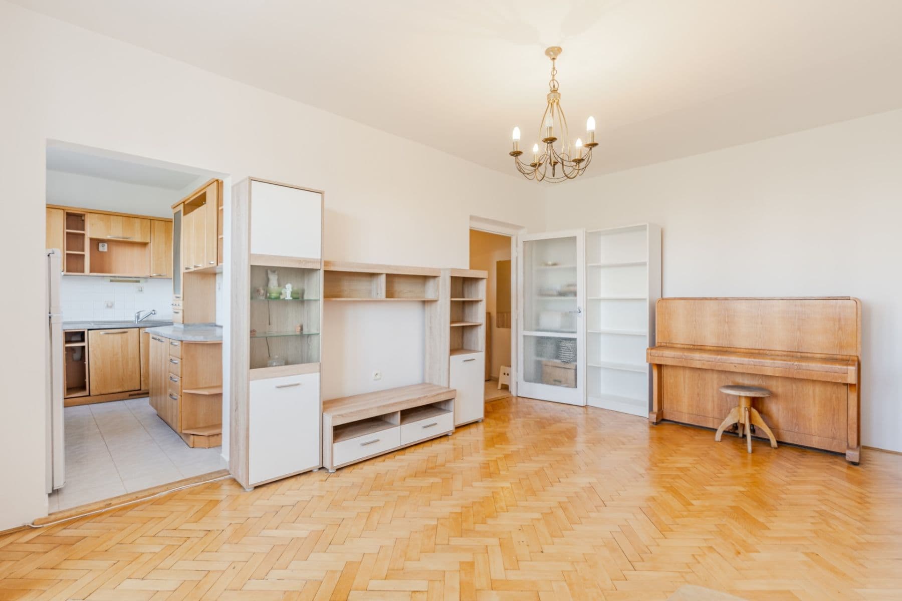 Prodej bytu 3+1 76 m², Jungmannova, Olomouc, Olomoucký kraj Prodej bytu 3+1 76 m², Jungmannova, Olomouc, Olomoucký kraj