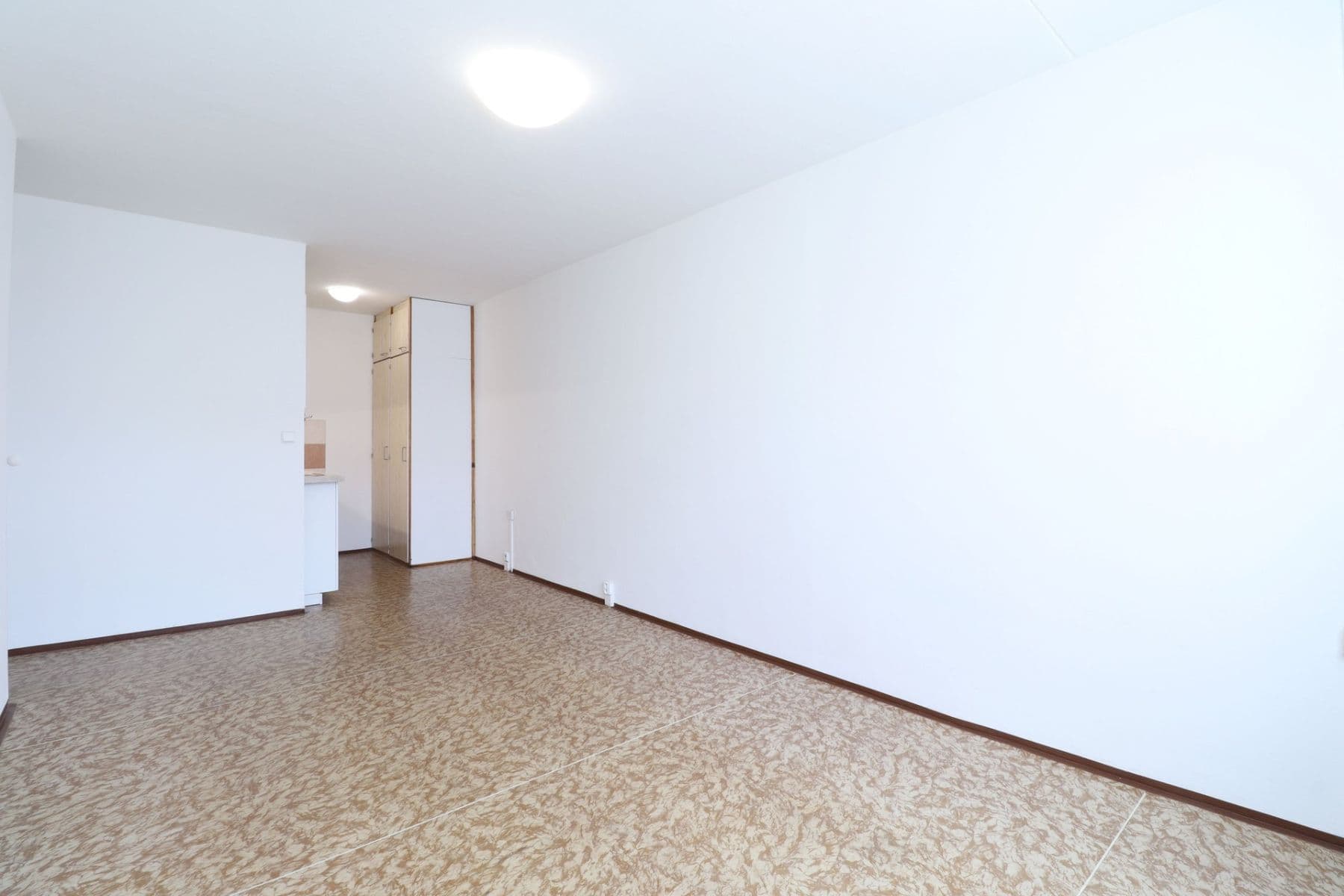 Pronájem bytu 2+kk 43 m², Přecechtělova, Praha, Praha Pronájem bytu 2+kk 43 m², Přecechtělova, Praha, Praha