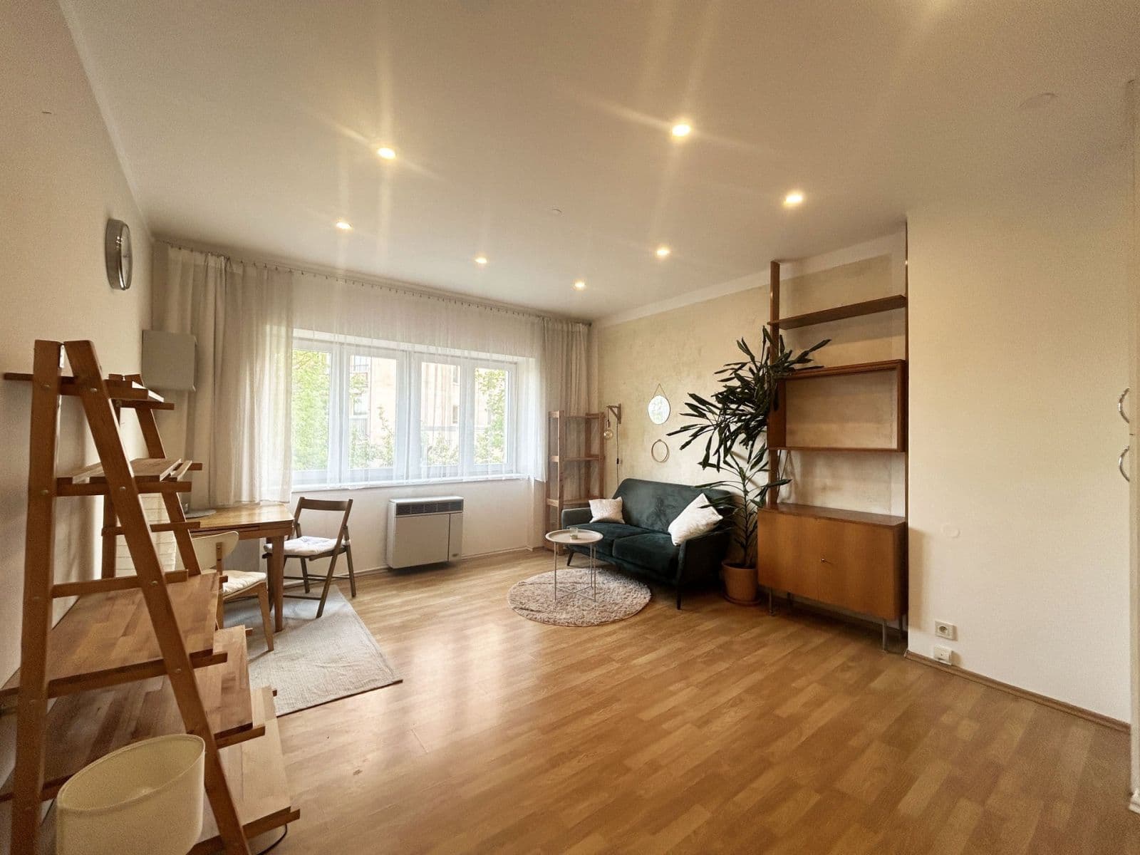 Pronájem bytu 2+kk 47 m², Jihlavská, Praha, Praha Pronájem bytu 2+kk 47 m², Jihlavská, Praha, Praha