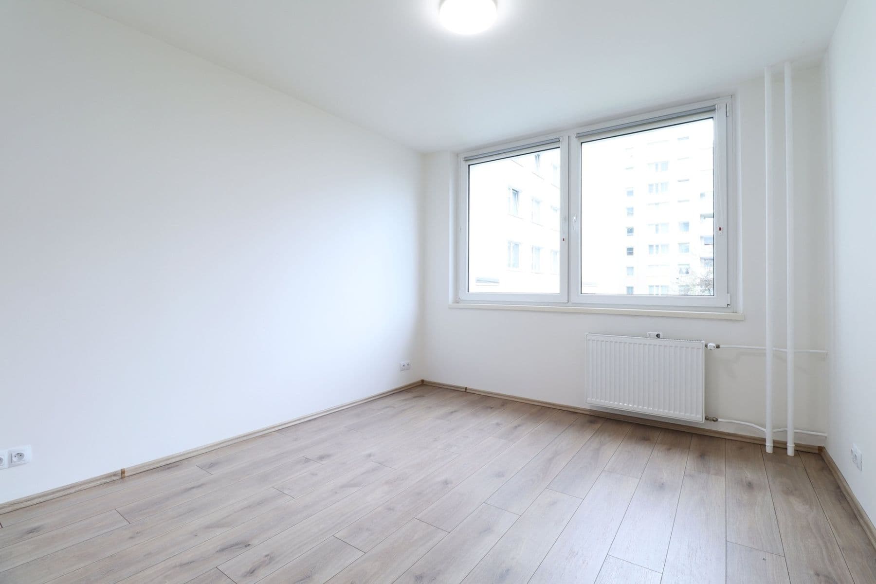 Pronájem bytu 3+kk 76 m², Ostromečská, Praha, Praha Pronájem bytu 3+kk 76 m², Ostromečská, Praha, Praha