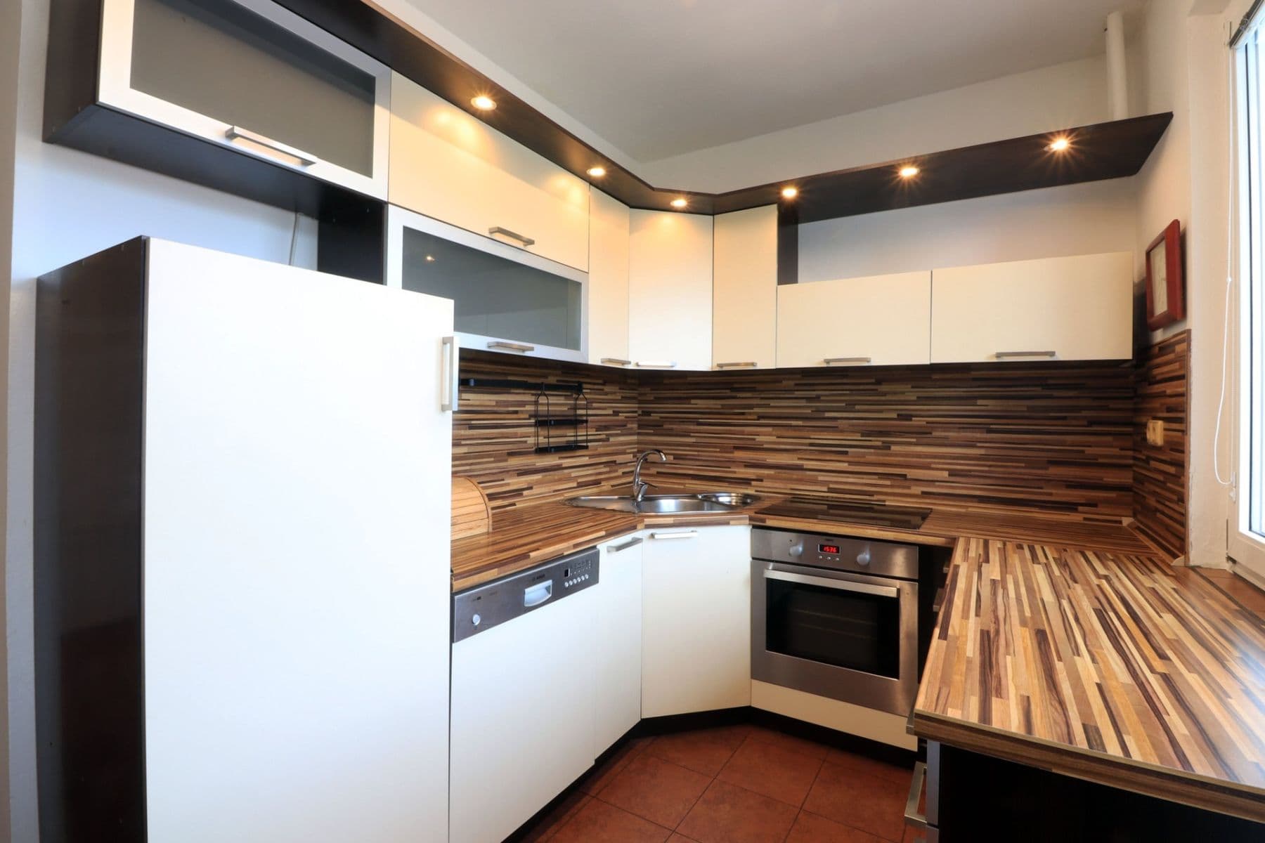 Pronájem bytu 3+1 70 m², Plynárenská, Slaný, Středočeský kraj Pronájem bytu 3+1 70 m², Plynárenská, Slaný, Středočeský kraj