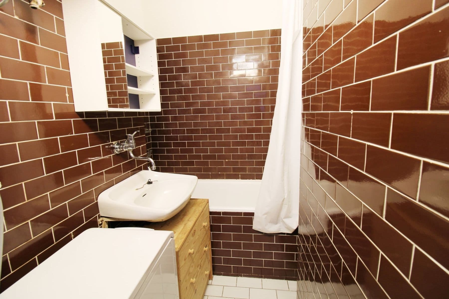 Pronájem bytu 1+1 41 m², Ruská, Praha, Praha Pronájem bytu 1+1 41 m², Ruská, Praha, Praha