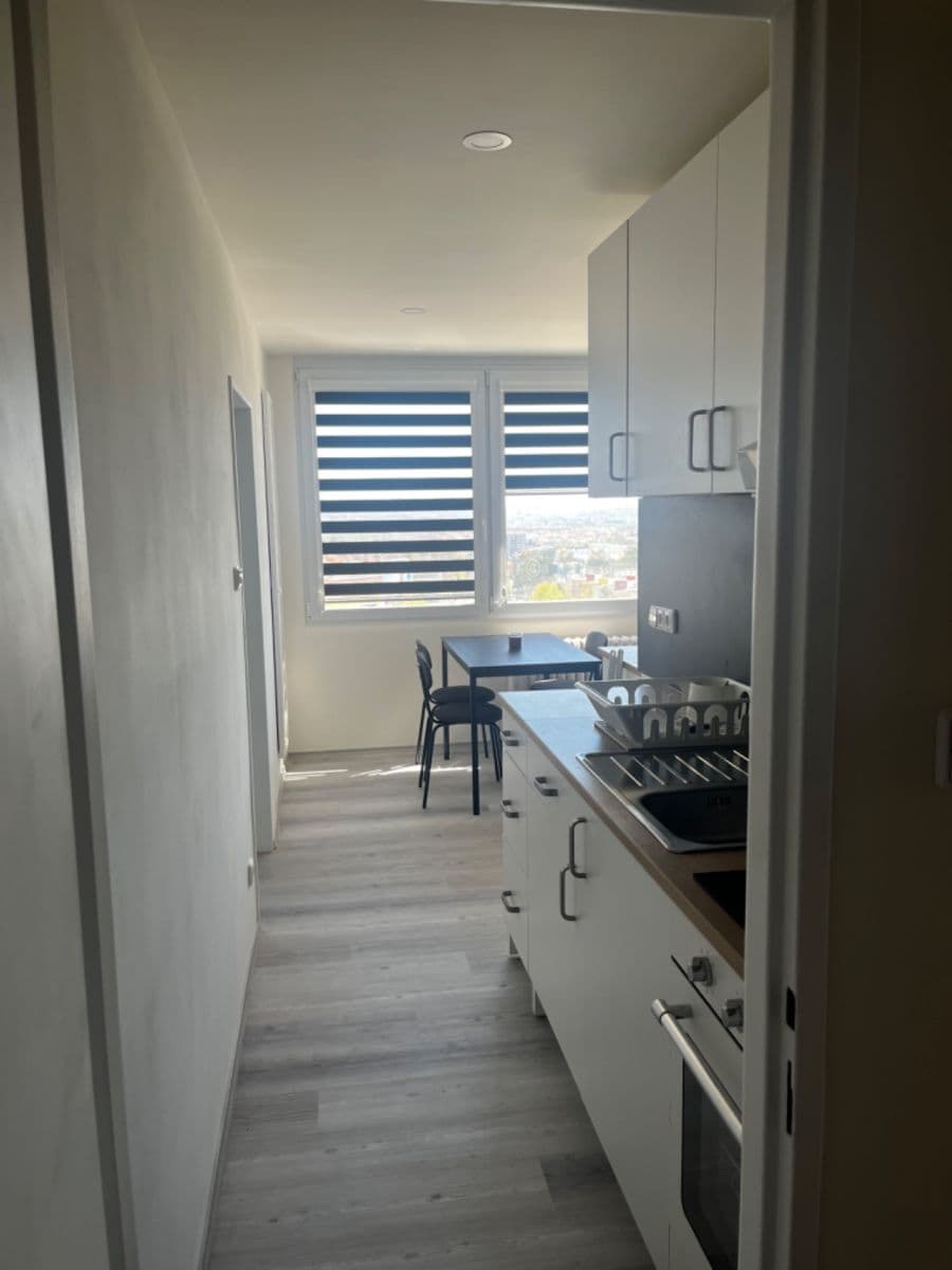 Prodej bytu 3+1 81 m², Evropská, Praha, Praha Prodej bytu 3+1 81 m², Evropská, Praha, Praha