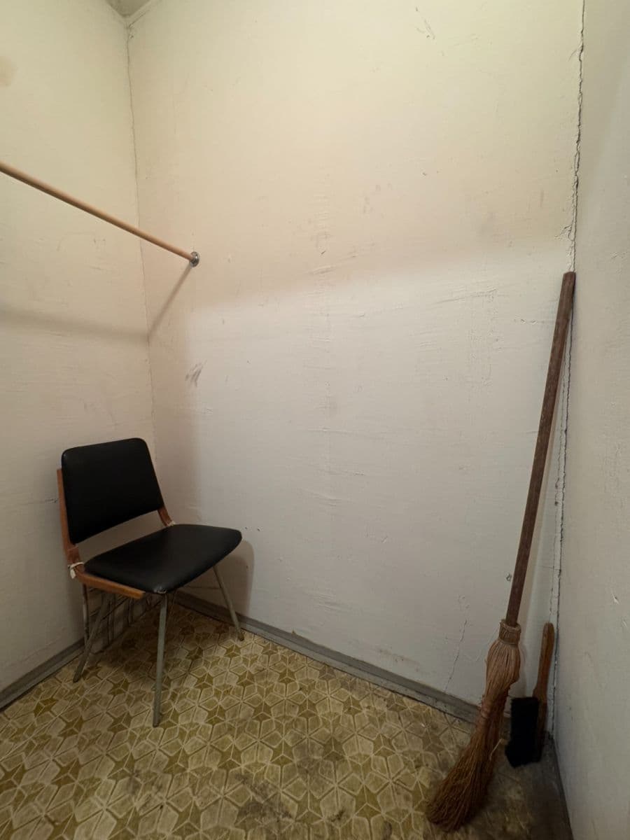 Prodej bytu 2+kk 47 m², Kozmíkova, Praha, Praha Prodej bytu 2+kk 47 m², Kozmíkova, Praha, Praha