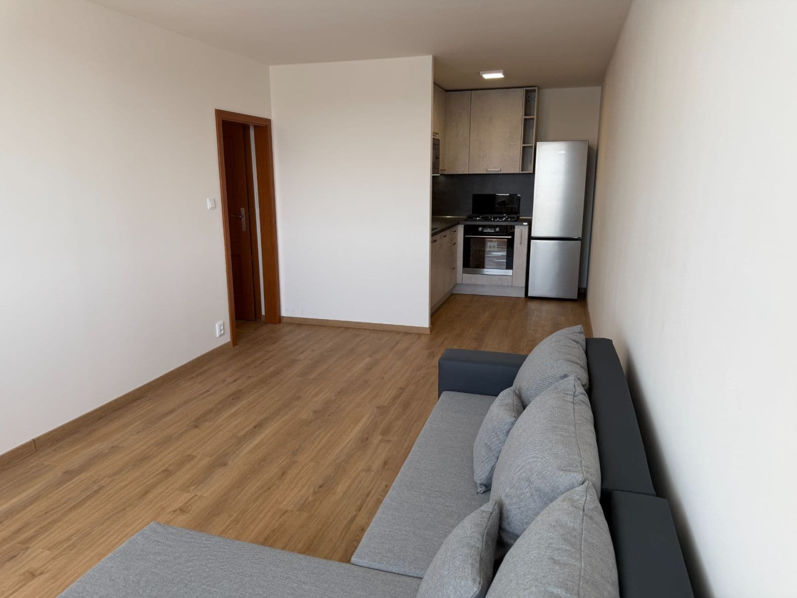 Pronájem bytu 2+kk 43 m², Mnichovická, Praha, Praha Pronájem bytu 2+kk 43 m², Mnichovická, Praha, Praha