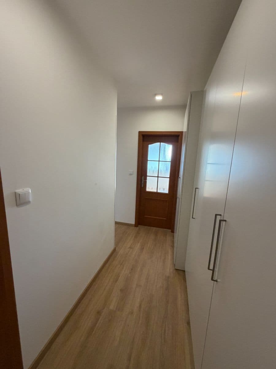 Pronájem bytu 2+kk 43 m², Mnichovická, Praha, Praha Pronájem bytu 2+kk 43 m², Mnichovická, Praha, Praha