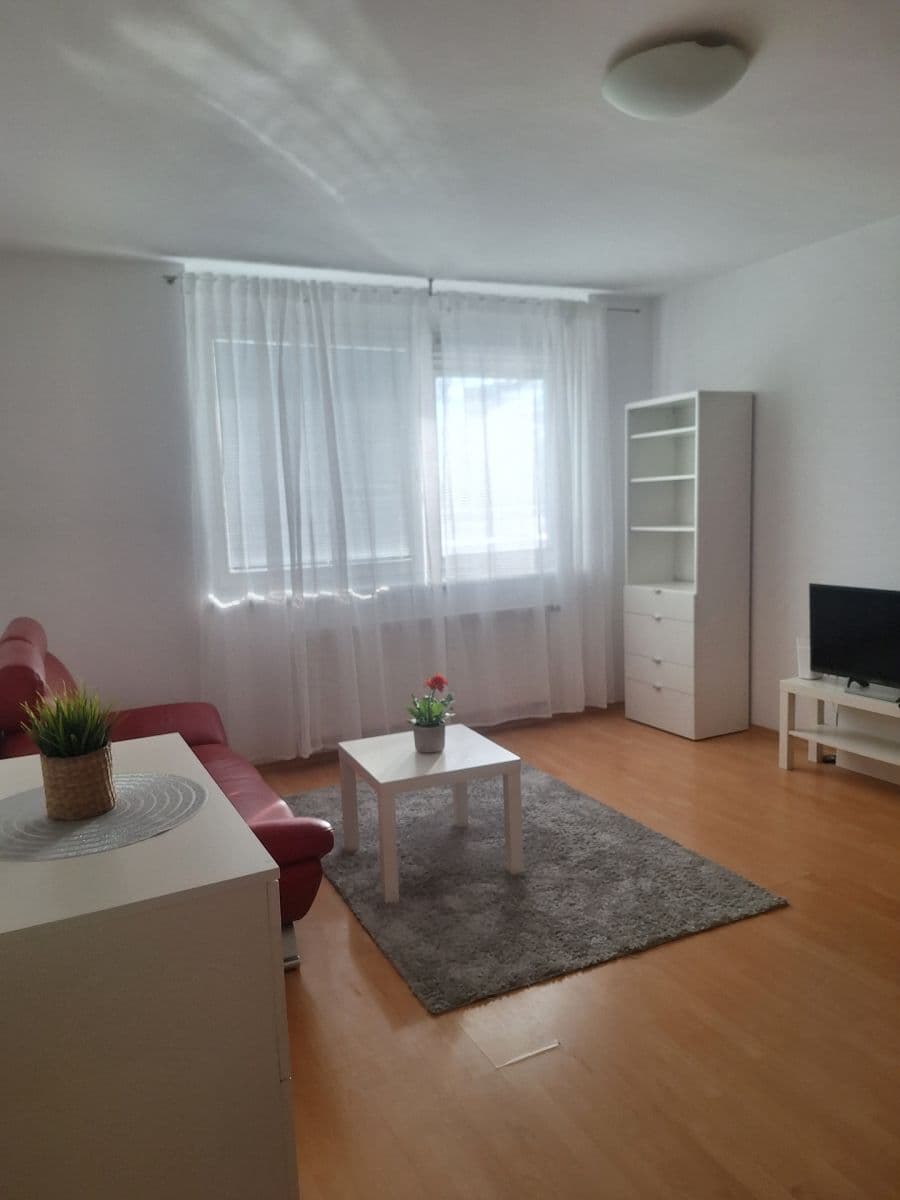 Prodej bytu 2+1 45 m², Zadunajská cesta, Petržalka, Bratislavský kraj Prodej bytu 2+1 45 m², Zadunajská cesta, Petržalka, Bratislavský kraj