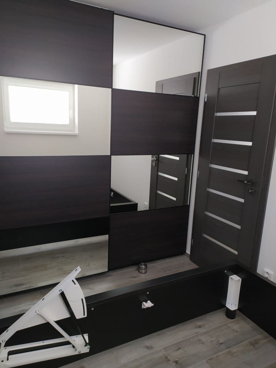 Pronájem bytu 2+kk 42 m², Čisovická, Mníšek pod Brdy, Středočeský kraj Pronájem bytu 2+kk 42 m², Čisovická, Mníšek pod Brdy, Středočeský kraj