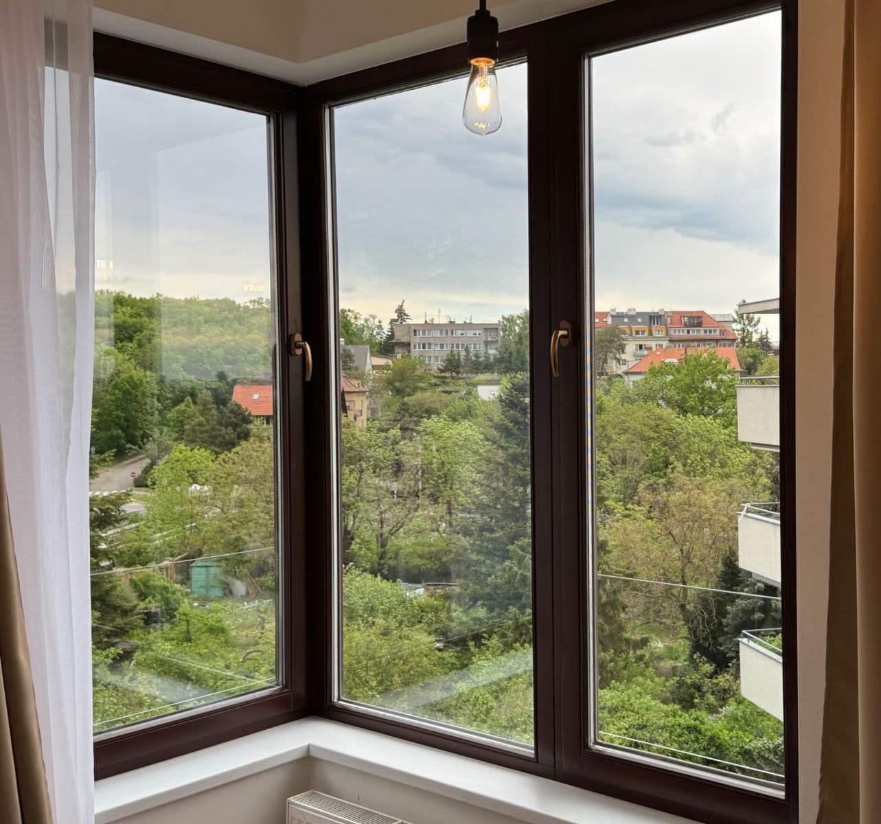 Pronájem bytu 4+kk 92 m², U Dívčích hradů, Praha, Praha Pronájem bytu 4+kk 92 m², U Dívčích hradů, Praha, Praha