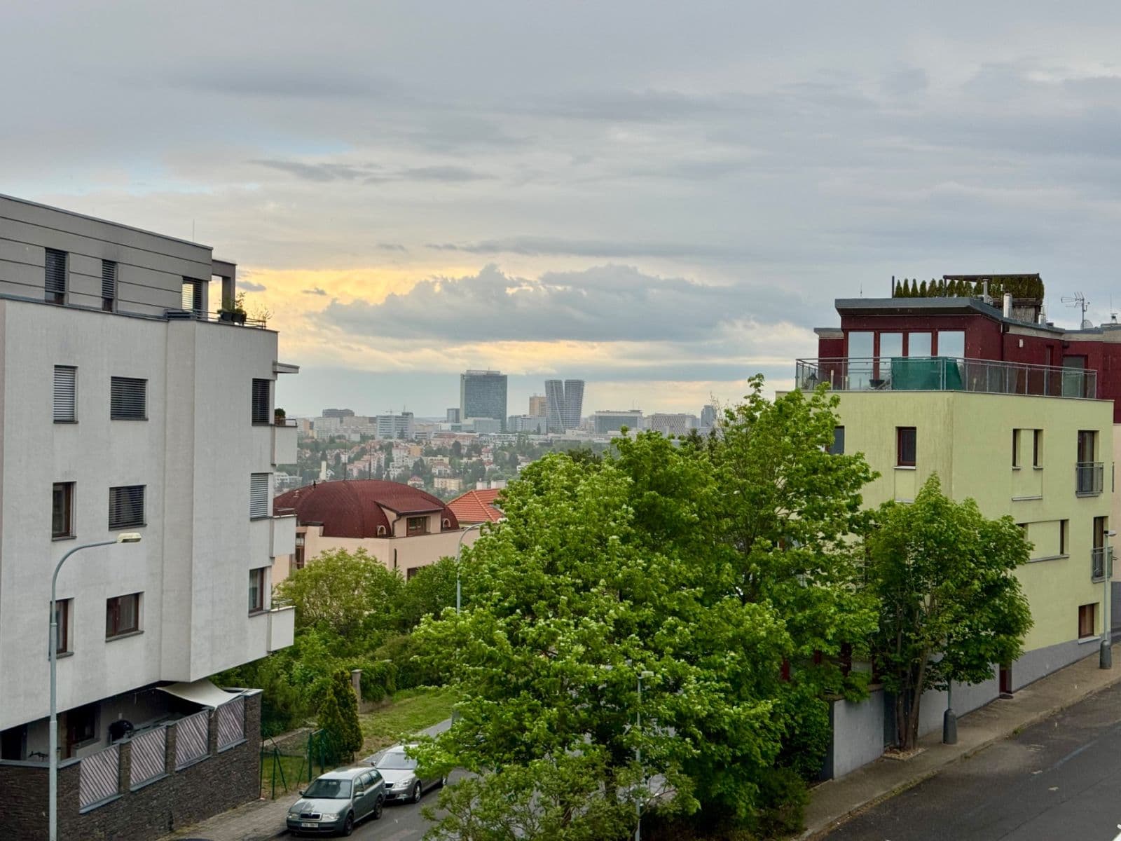 Pronájem bytu 4+kk 92 m², U Dívčích hradů, Praha, Praha Pronájem bytu 4+kk 92 m², U Dívčích hradů, Praha, Praha