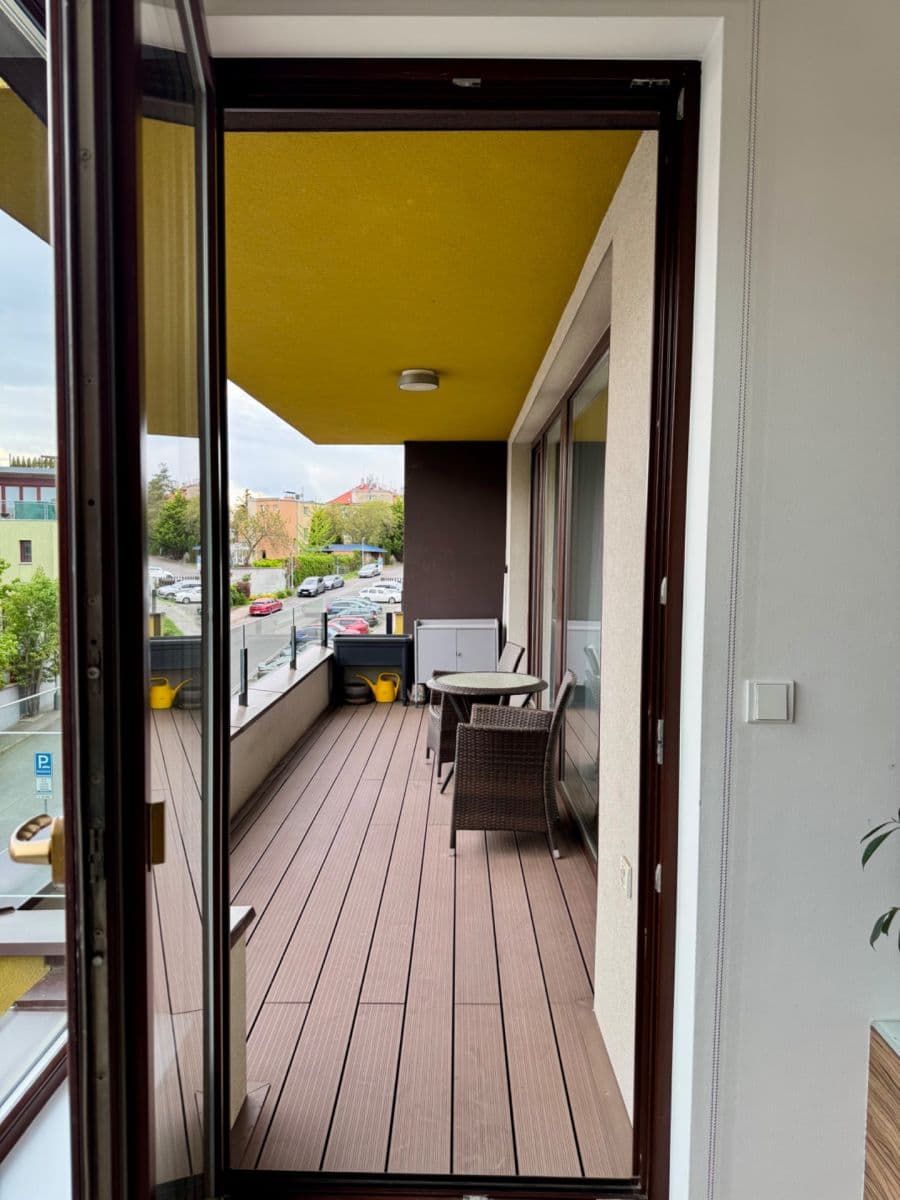 Pronájem bytu 4+kk 92 m², U Dívčích hradů, Praha, Praha Pronájem bytu 4+kk 92 m², U Dívčích hradů, Praha, Praha