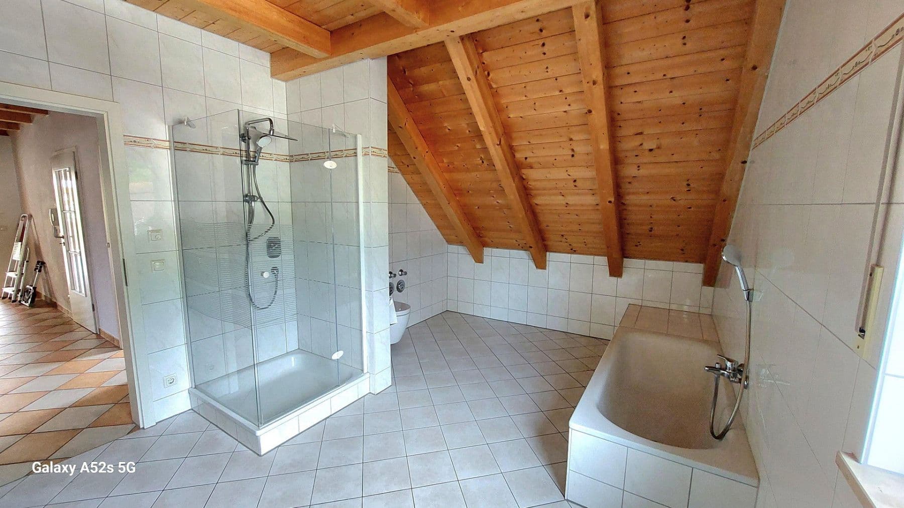 Pronájem bytu 4+1 150 m², Schweitenkirchen, Bavorsko Pronájem bytu 4+1 150 m², Schweitenkirchen, Bavorsko