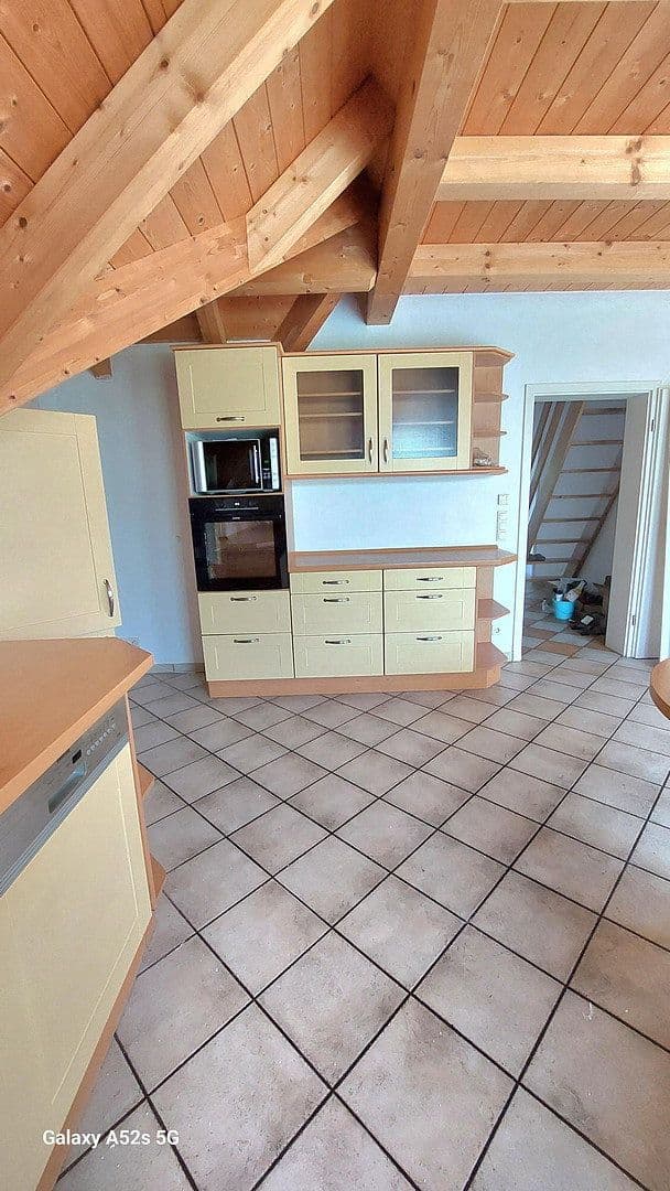 Pronájem bytu 4+1 150 m², Schweitenkirchen, Bavorsko Pronájem bytu 4+1 150 m², Schweitenkirchen, Bavorsko