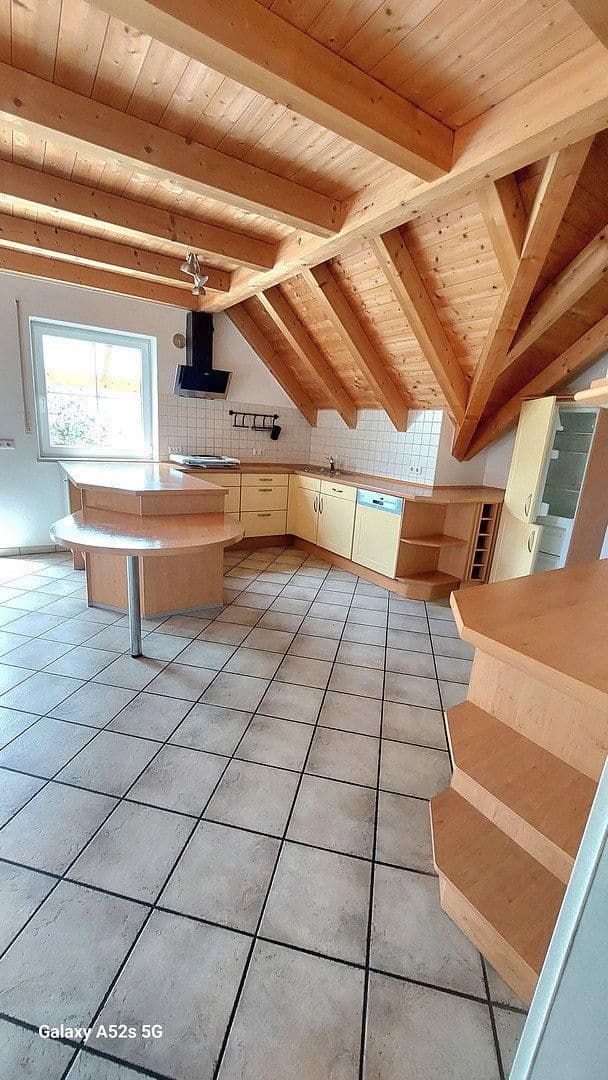 Pronájem bytu 4+1 150 m², Schweitenkirchen, Bavorsko Pronájem bytu 4+1 150 m², Schweitenkirchen, Bavorsko