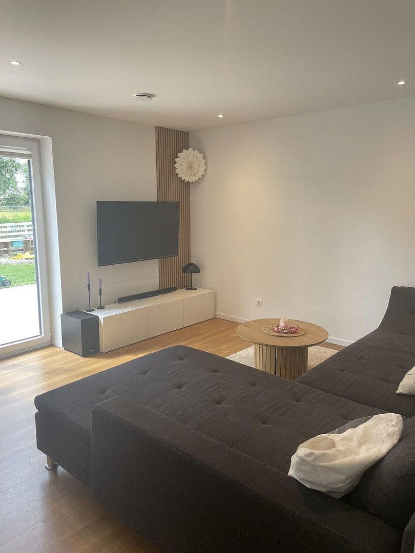 Prodej domu 147 m², pozemek 781 m², Hennstedt, Šlesvicko-Holštýnsko Prodej domu 147 m², pozemek 781 m², Hennstedt, Šlesvicko-Holštýnsko