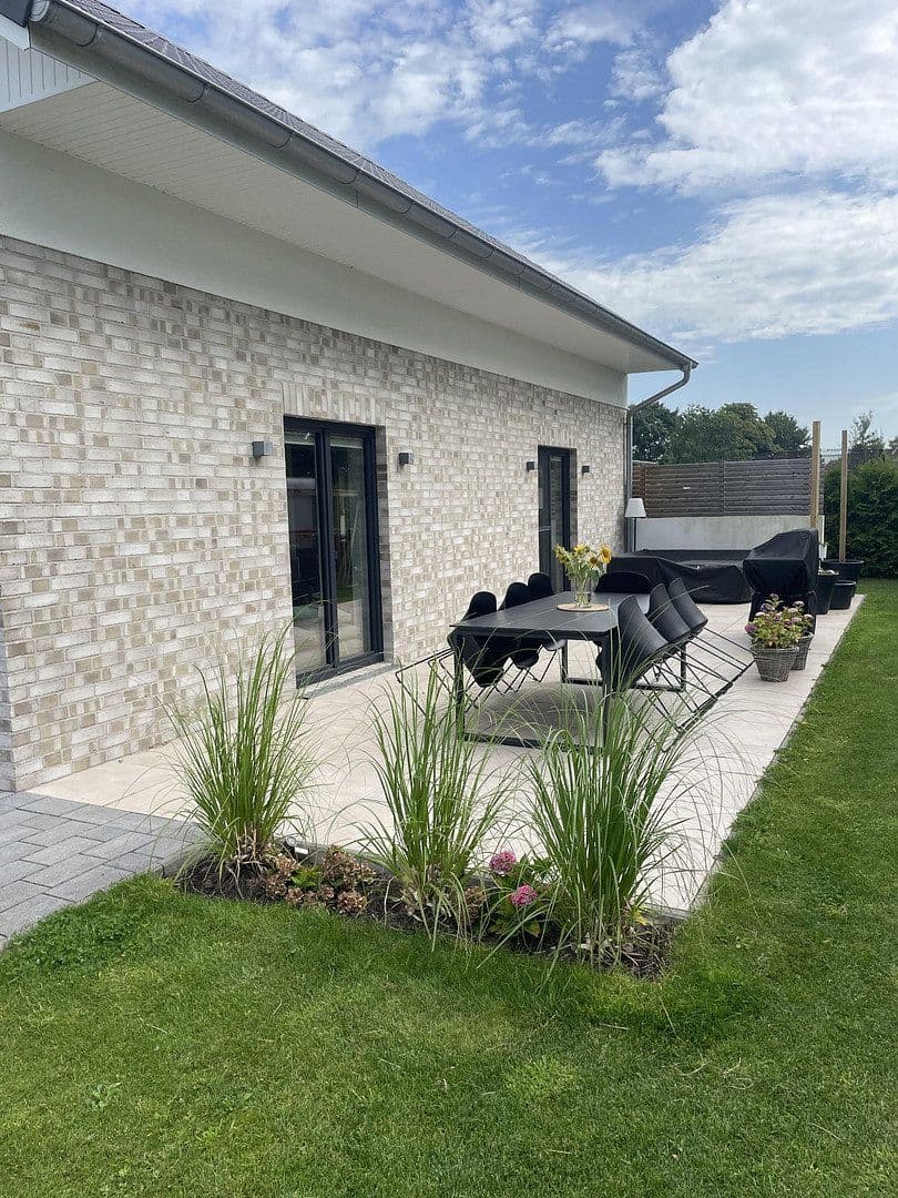 Prodej domu 147 m², pozemek 781 m², Hennstedt, Šlesvicko-Holštýnsko Prodej domu 147 m², pozemek 781 m², Hennstedt, Šlesvicko-Holštýnsko
