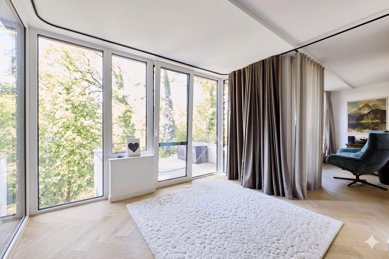 Pronájem bytu 5+1 219 m², Lakronstrasse, Düsseldorf, Severní Porýní-Vestfálsko Pronájem bytu 5+1 219 m², Lakronstrasse, Düsseldorf, Severní Porýní-Vestfálsko