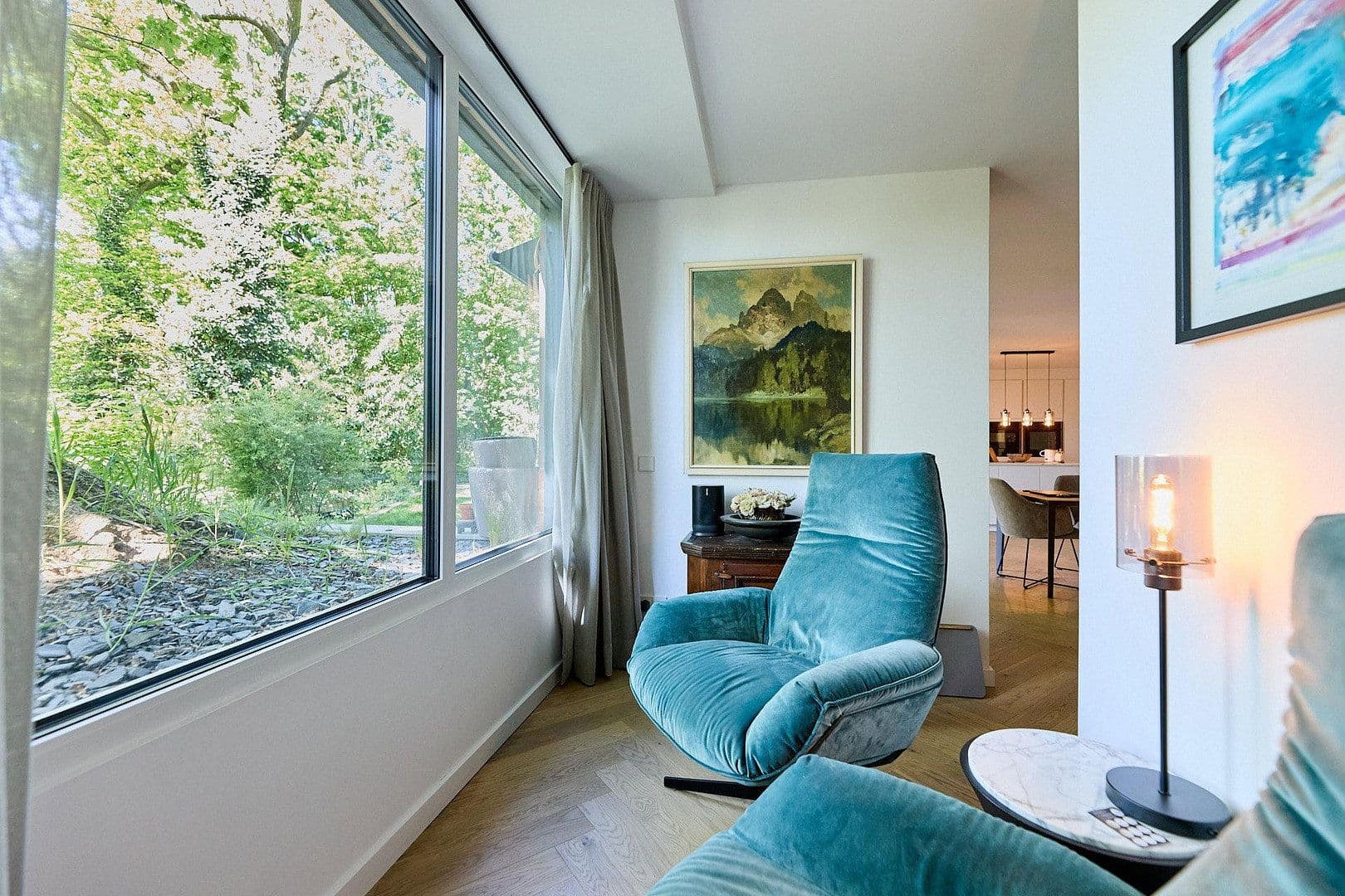 Pronájem bytu 5+1 219 m², Lakronstrasse, Düsseldorf, Severní Porýní-Vestfálsko Pronájem bytu 5+1 219 m², Lakronstrasse, Düsseldorf, Severní Porýní-Vestfálsko