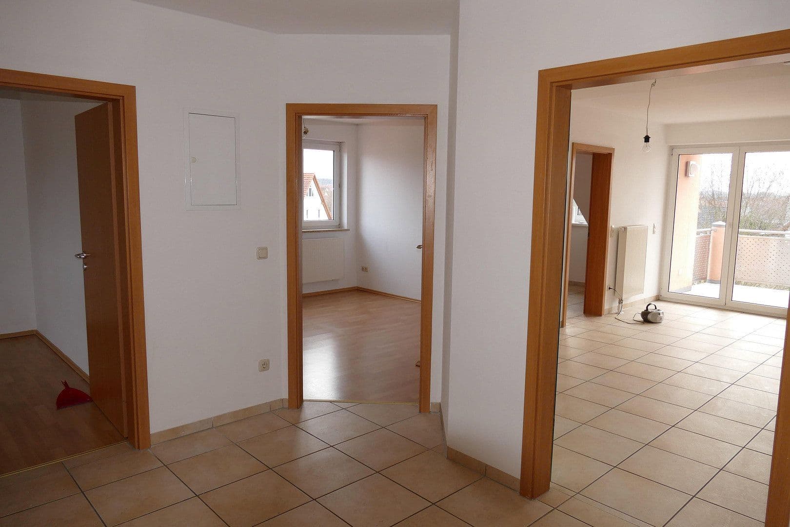 Pronájem bytu 4+1 116 m², Marienstraße 11, Hirschaid, Bavorsko Pronájem bytu 4+1 116 m², Marienstraße 11, Hirschaid, Bavorsko