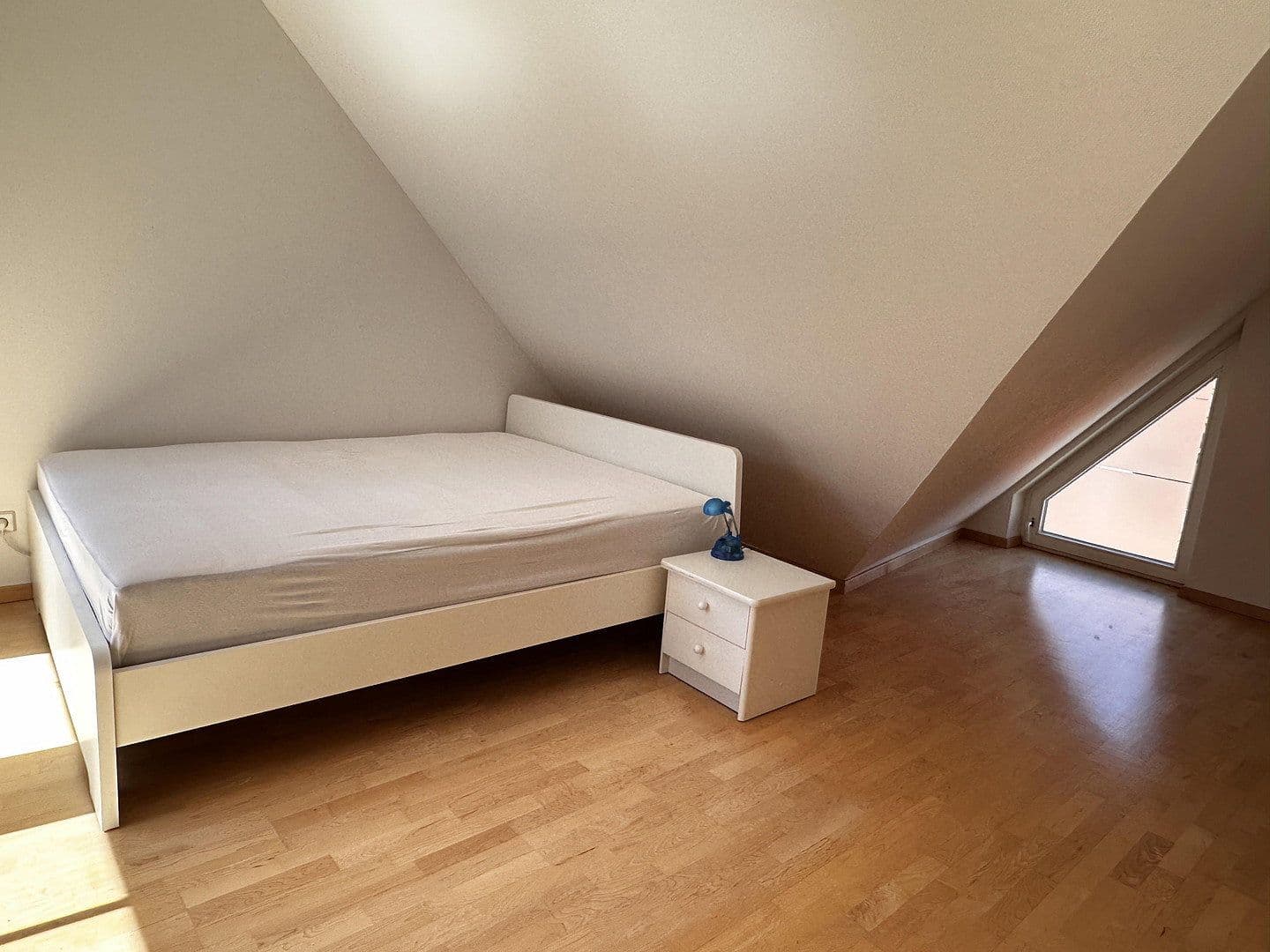 Pronájem bytu 4+1 120 m², Bärengasse 5, Villingen-Schwenningen, Bádensko-Württembersko Pronájem bytu 4+1 120 m², Bärengasse 5, Villingen-Schwenningen, Bádensko-Württembersko