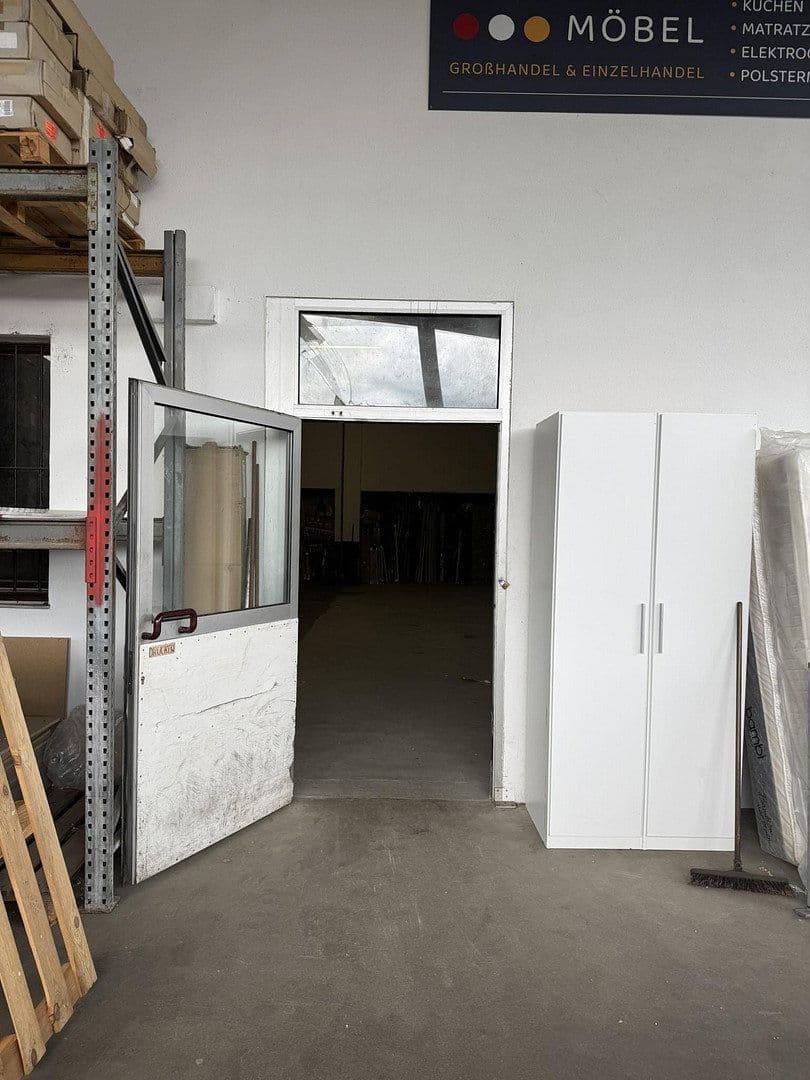 Pronájem nebytového prostoru 1.215 m², Klingenberg am Main, Bavorsko Pronájem nebytového prostoru 1.215 m², Klingenberg am Main, Bavorsko