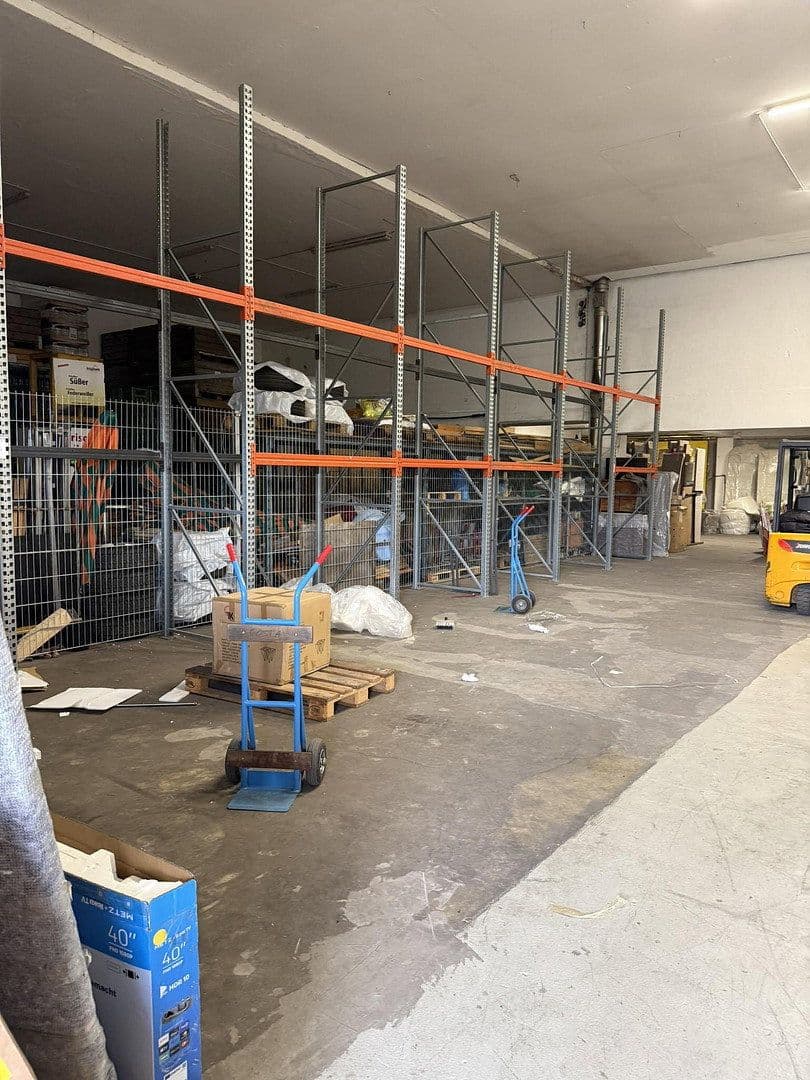 Pronájem nebytového prostoru 1.215 m², Klingenberg am Main, Bavorsko Pronájem nebytového prostoru 1.215 m², Klingenberg am Main, Bavorsko