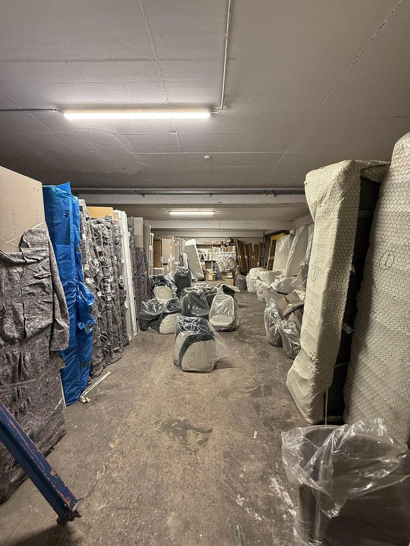 Pronájem nebytového prostoru 1.215 m², Klingenberg am Main, Bavorsko Pronájem nebytového prostoru 1.215 m², Klingenberg am Main, Bavorsko
