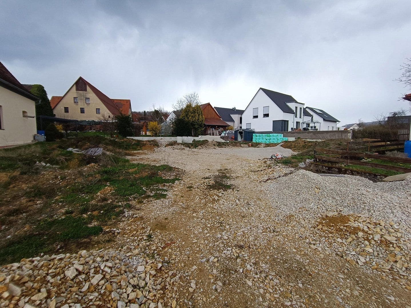 Prodej pozemku 808 m², Kreuzstraße 4A, Simmelsdorf, Bavorsko Prodej pozemku 808 m², Kreuzstraße 4A, Simmelsdorf, Bavorsko