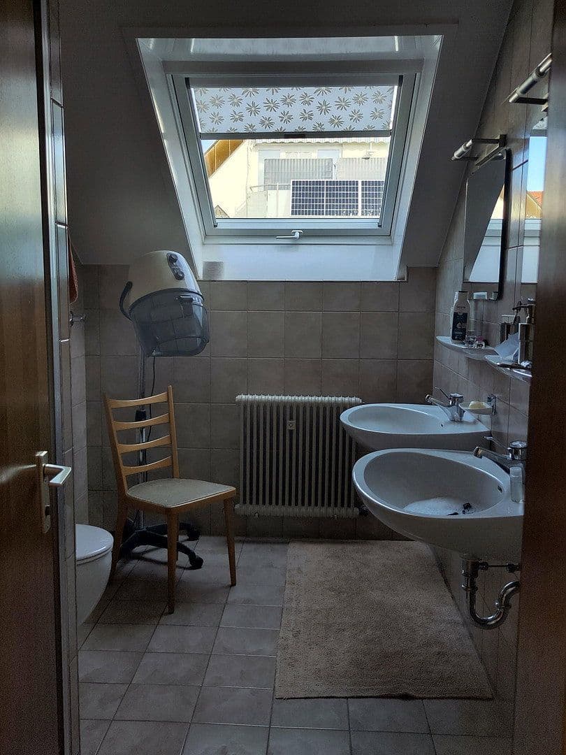 Prodej domu 230 m², pozemek 459 m², Ostfildern, Bádensko-Württembersko Prodej domu 230 m², pozemek 459 m², Ostfildern, Bádensko-Württembersko