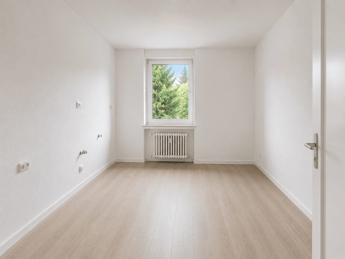 Pronájem domu 112 m², pozemek 112 m², Rellinghauser Straße 115, Essen, Severní Porýní-Vestfálsko Pronájem domu 112 m², pozemek 112 m², Rellinghauser Straße 115, Essen, Severní Porýní-Vestfálsko