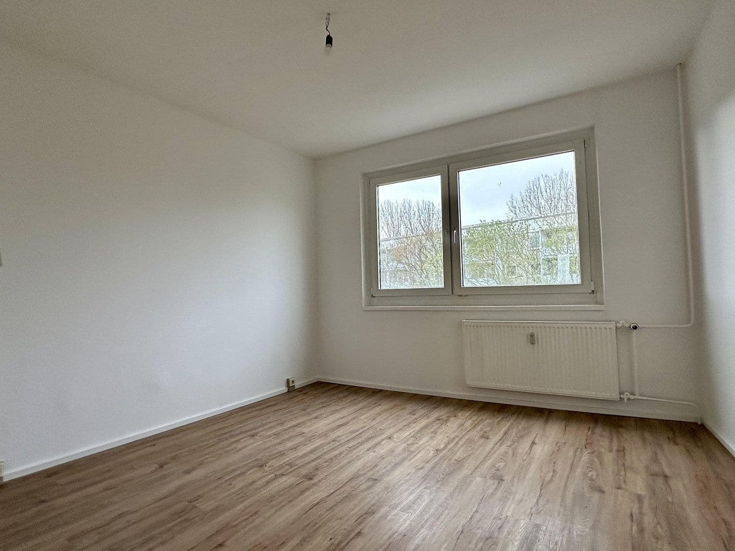Pronájem bytu 1+kk 52 m², Otto-Worms-Straße 15, Gera, Durynsko Pronájem bytu 1+kk 52 m², Otto-Worms-Straße 15, Gera, Durynsko