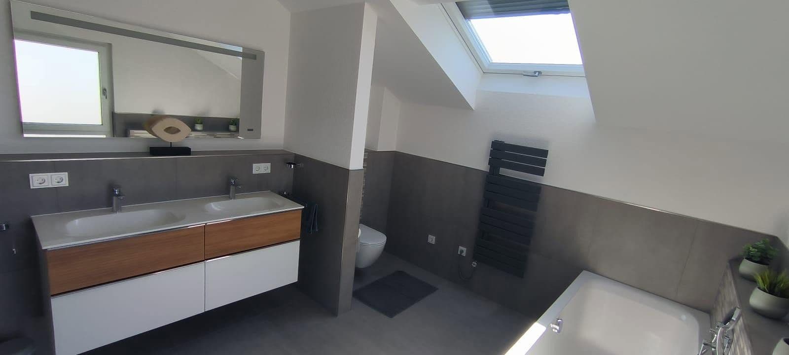 Prodej domu 156 m², pozemek 543 m², Sandbühl 22, Bingen, Bádensko-Württembersko Prodej domu 156 m², pozemek 543 m², Sandbühl 22, Bingen, Bádensko-Württembersko