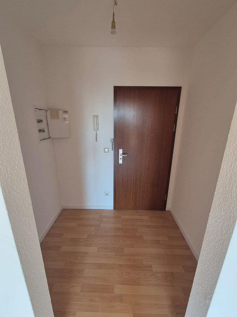 Pronájem bytu 2+1 58 m², Goethestraße 23, Radeberg, Sasko Pronájem bytu 2+1 58 m², Goethestraße 23, Radeberg, Sasko