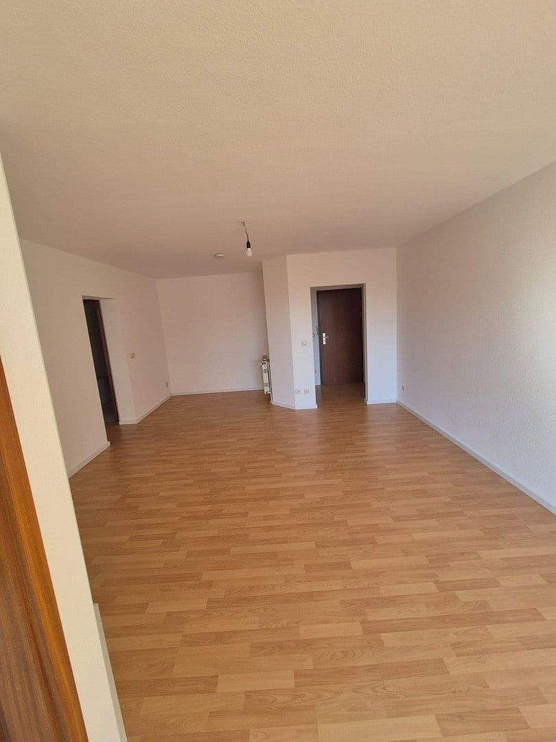 Pronájem bytu 2+1 58 m², Goethestraße 23, Radeberg, Sasko Pronájem bytu 2+1 58 m², Goethestraße 23, Radeberg, Sasko