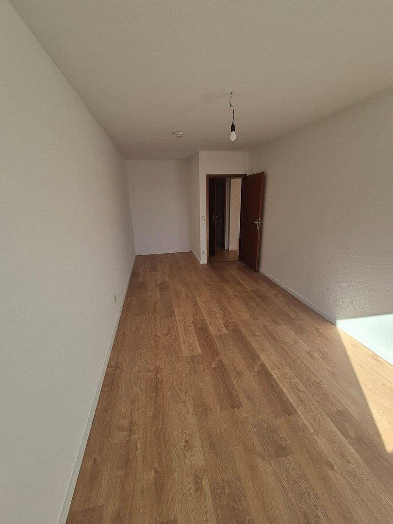 Pronájem bytu 2+1 58 m², Goethestraße 23, Radeberg, Sasko Pronájem bytu 2+1 58 m², Goethestraße 23, Radeberg, Sasko