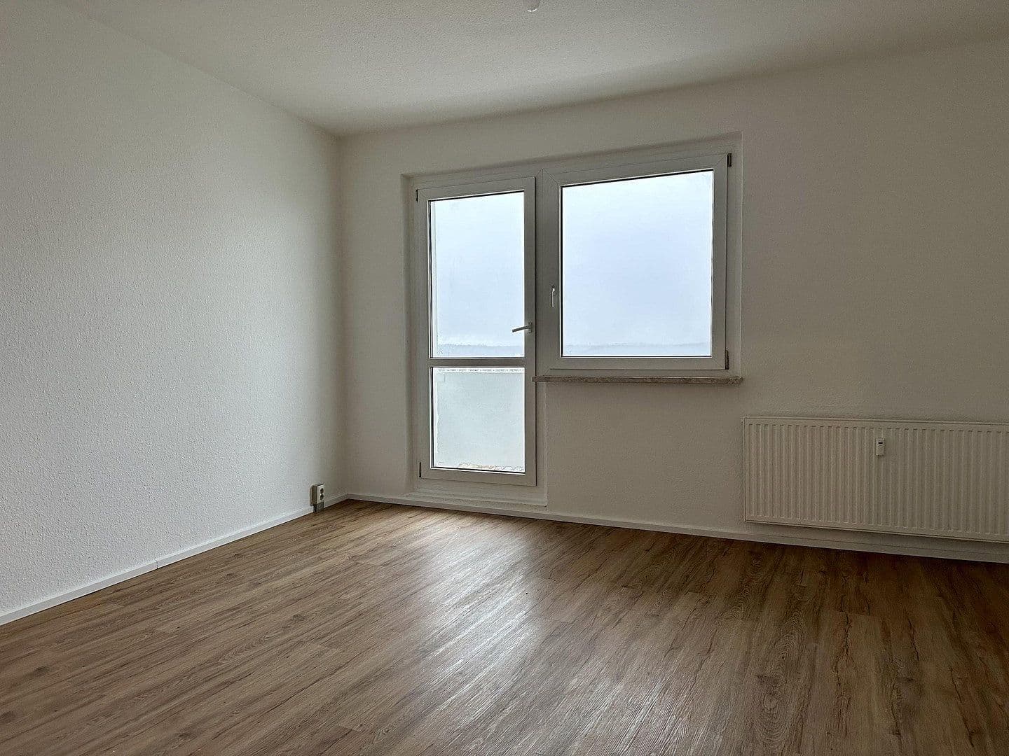 Pronájem bytu 3+1 66 m², Otto-Worms-Straße 15, Gera, Durynsko Pronájem bytu 3+1 66 m², Otto-Worms-Straße 15, Gera, Durynsko