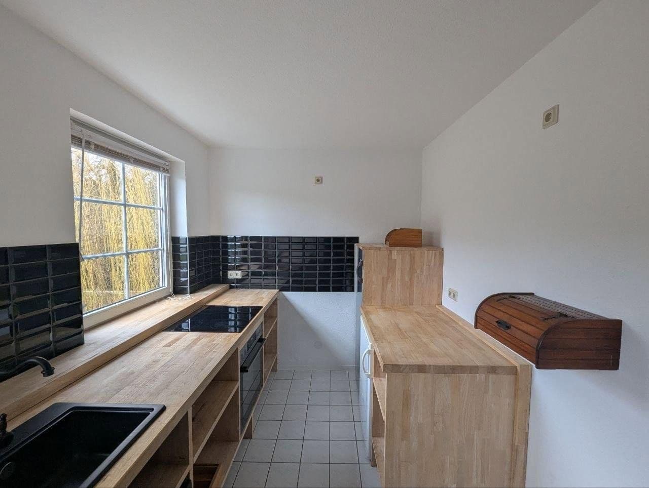 Pronájem bytu 3+1 84 m², Neuendorfer Weg 10a, Lütow, Mecklenburg-Vorpommern Pronájem bytu 3+1 84 m², Neuendorfer Weg 10a, Lütow, Mecklenburg-Vorpommern