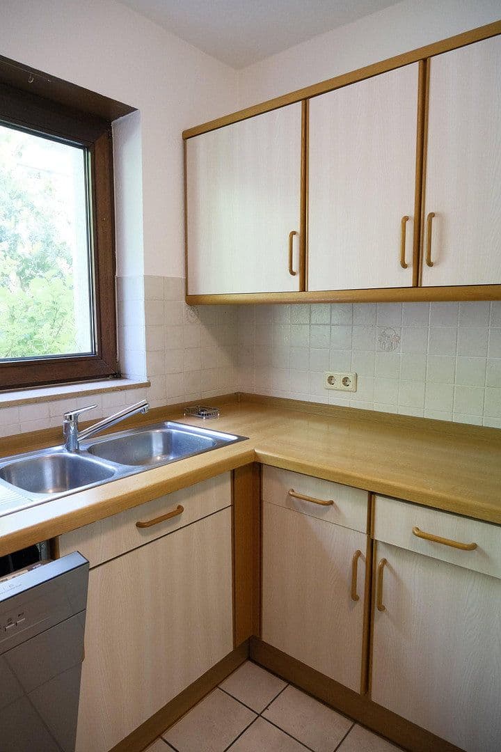 Prodej bytu 3+1 80 m², Alemannenstraße 19, Pforzheim, Bádensko-Württembersko Prodej bytu 3+1 80 m², Alemannenstraße 19, Pforzheim, Bádensko-Württembersko