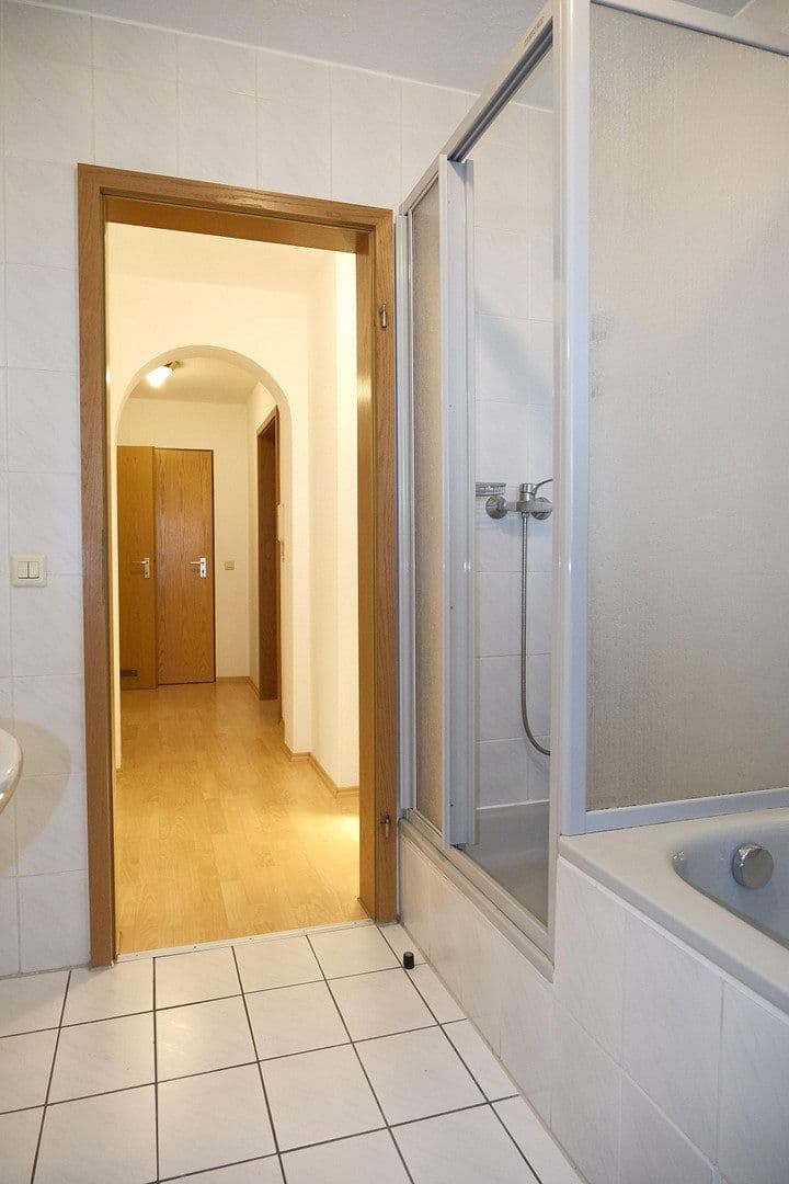 Prodej bytu 3+1 80 m², Alemannenstraße 19, Pforzheim, Bádensko-Württembersko Prodej bytu 3+1 80 m², Alemannenstraße 19, Pforzheim, Bádensko-Württembersko