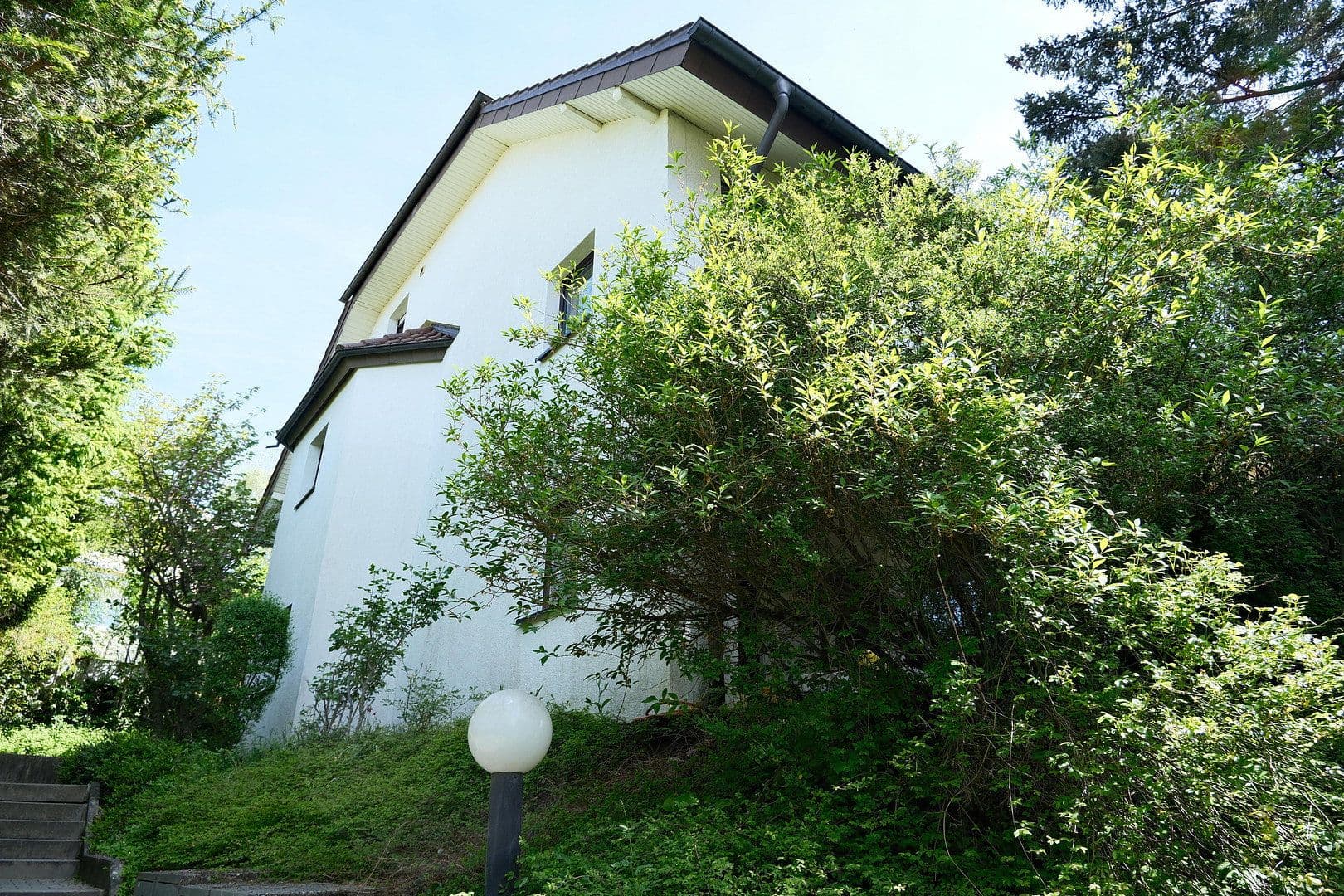 Prodej bytu 3+1 80 m², Alemannenstraße 19, Pforzheim, Bádensko-Württembersko Prodej bytu 3+1 80 m², Alemannenstraße 19, Pforzheim, Bádensko-Württembersko