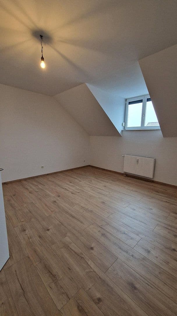 Pronájem bytu 2+kk 81 m², Geretsried, Bavorsko Pronájem bytu 2+kk 81 m², Geretsried, Bavorsko