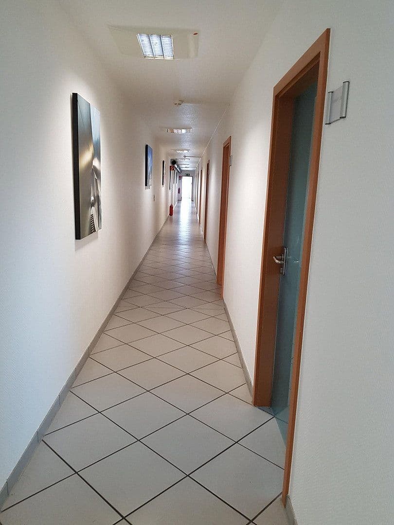 Pronájem kanceláře 17 m², Freiherr-vom-Stein-Straße 131, Mülheim an der Ruhr, Severní Porýní-Vestfálsko Pronájem kanceláře 17 m², Freiherr-vom-Stein-Straße 131, Mülheim an der Ruhr, Severní Porýní-Vestfálsko