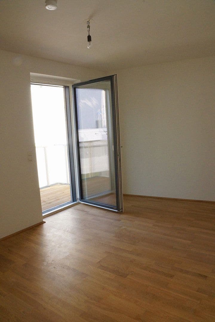 Pronájem garáže 8 m², Gersthoferstrasse 9, Wien, Wien Pronájem garáže 8 m², Gersthoferstrasse 9, Wien, Wien