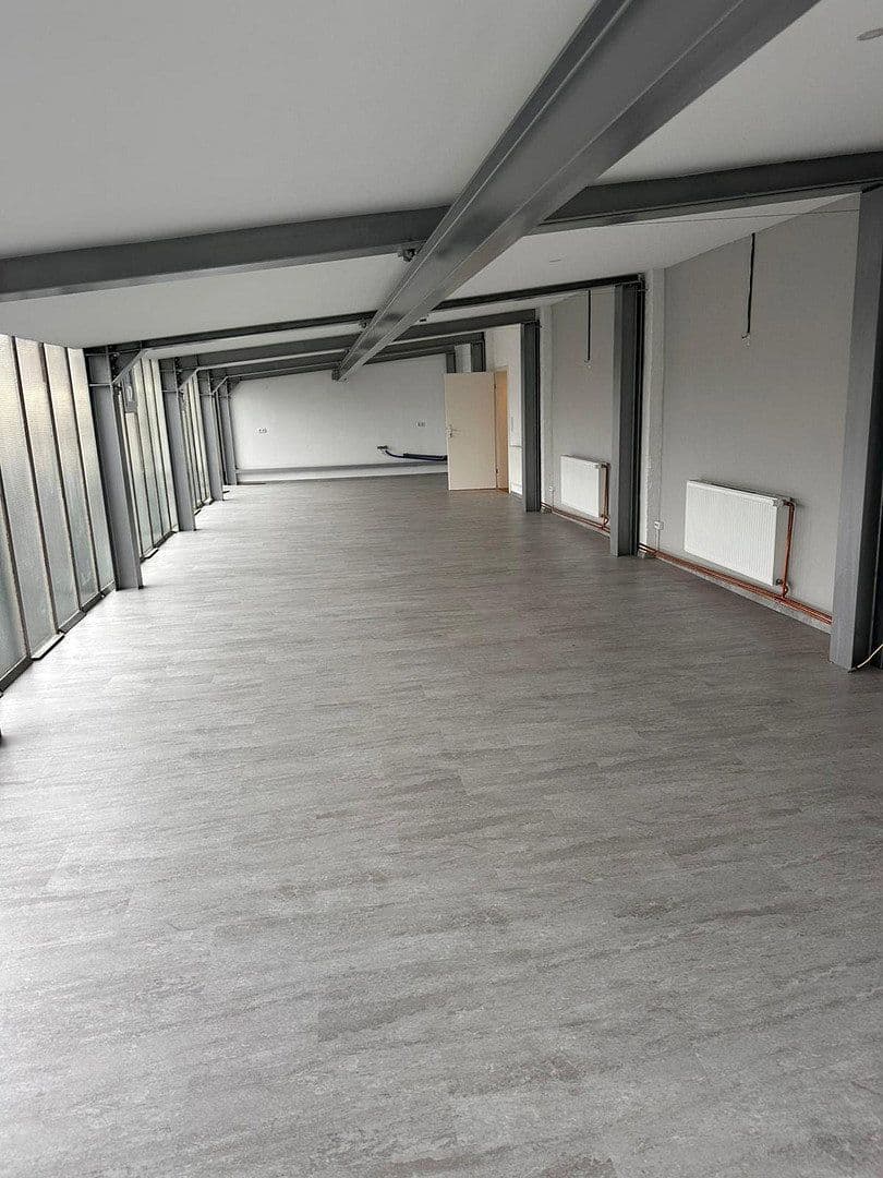 Pronájem kanceláře 100 m², In den Kolkwiesen 50, Langenhagen, Dolní Sasko Pronájem kanceláře 100 m², In den Kolkwiesen 50, Langenhagen, Dolní Sasko