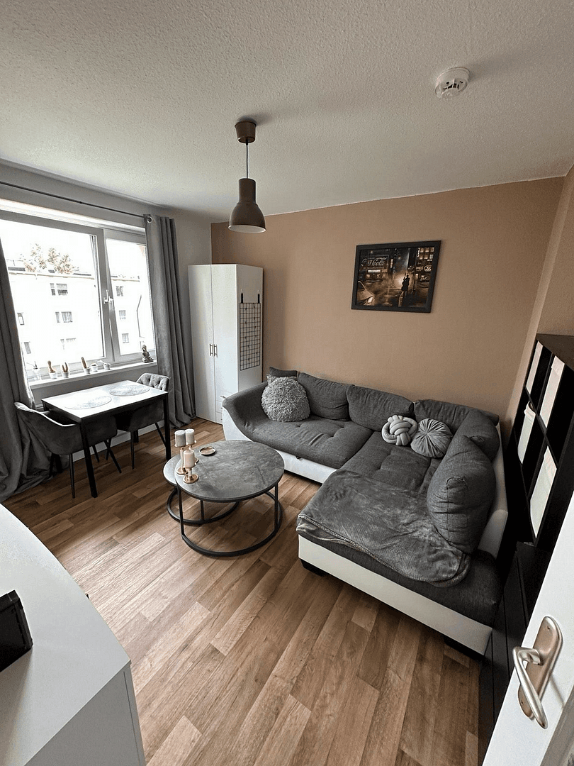 Pronájem bytu 2+1 58 m², Berlin, Berlín Pronájem bytu 2+1 58 m², Berlin, Berlín