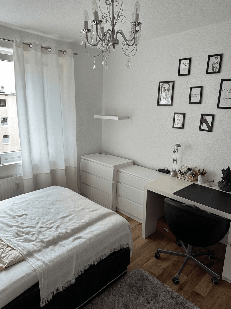 Pronájem bytu 2+1 58 m², Berlin, Berlín Pronájem bytu 2+1 58 m², Berlin, Berlín