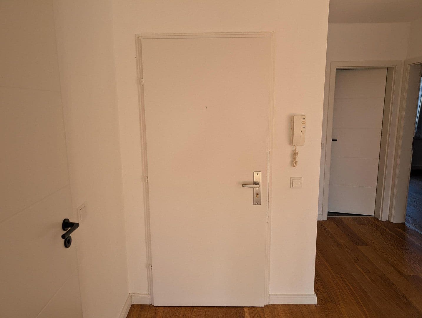 Prodej bytu 3+1 81 m², Saseler Chaussee 4a, Hamburg, Hamburg Prodej bytu 3+1 81 m², Saseler Chaussee 4a, Hamburg, Hamburg