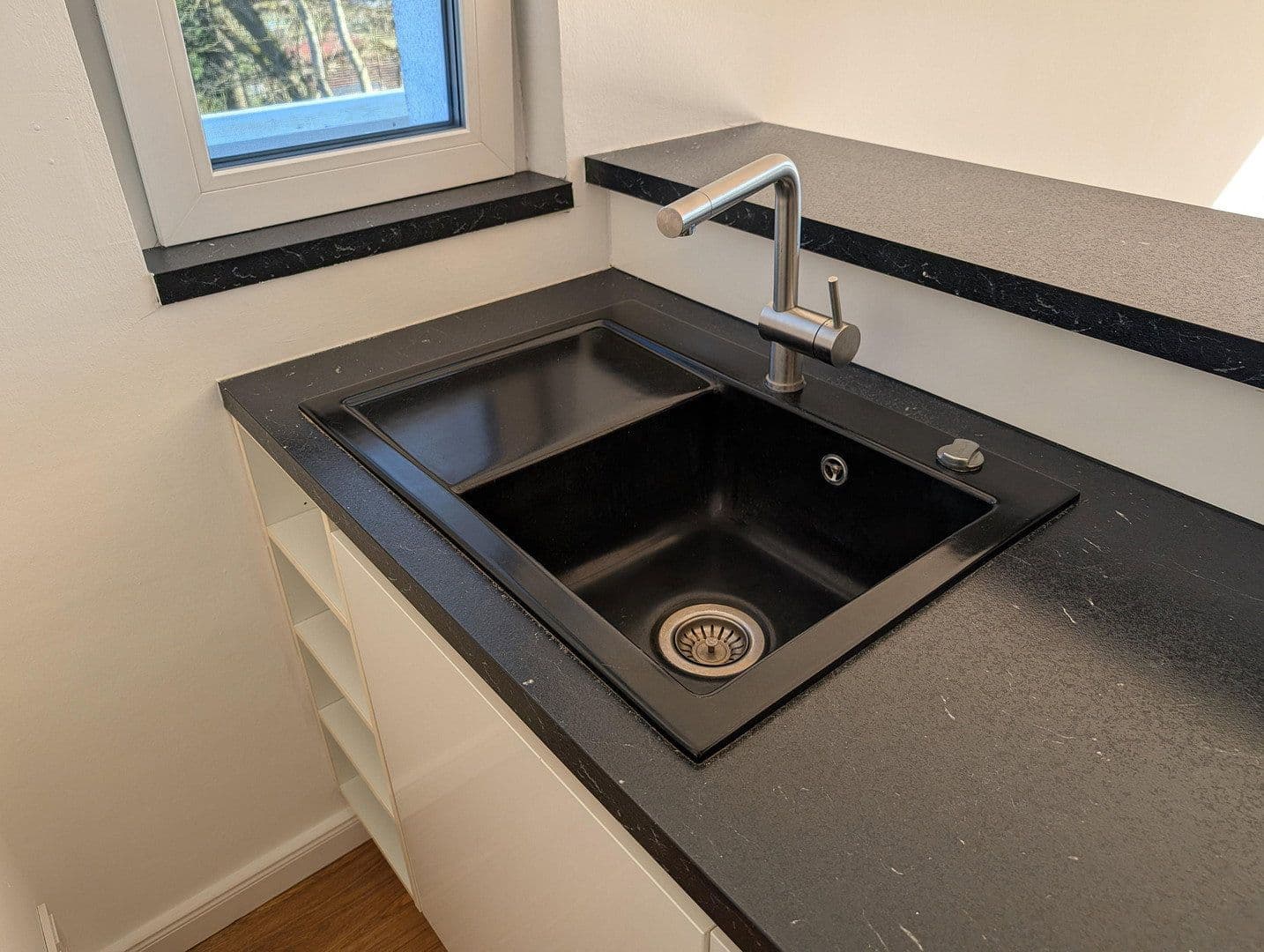 Prodej bytu 3+1 81 m², Saseler Chaussee 4a, Hamburg, Hamburg Prodej bytu 3+1 81 m², Saseler Chaussee 4a, Hamburg, Hamburg