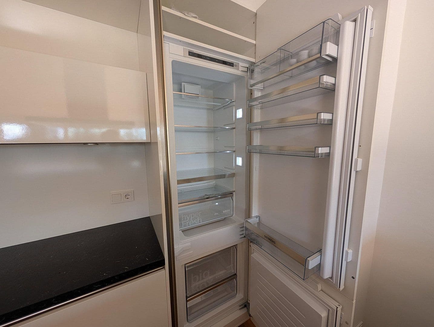 Prodej bytu 3+1 81 m², Saseler Chaussee 4a, Hamburg, Hamburg Prodej bytu 3+1 81 m², Saseler Chaussee 4a, Hamburg, Hamburg